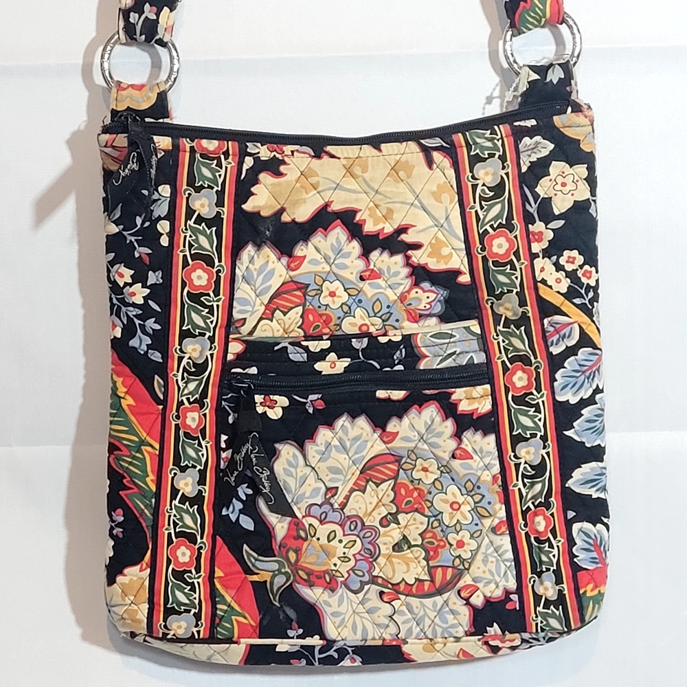 VERA BRADLEY Versailles Pattered Quilted, Lightweight, Floral Crossbody Purse.